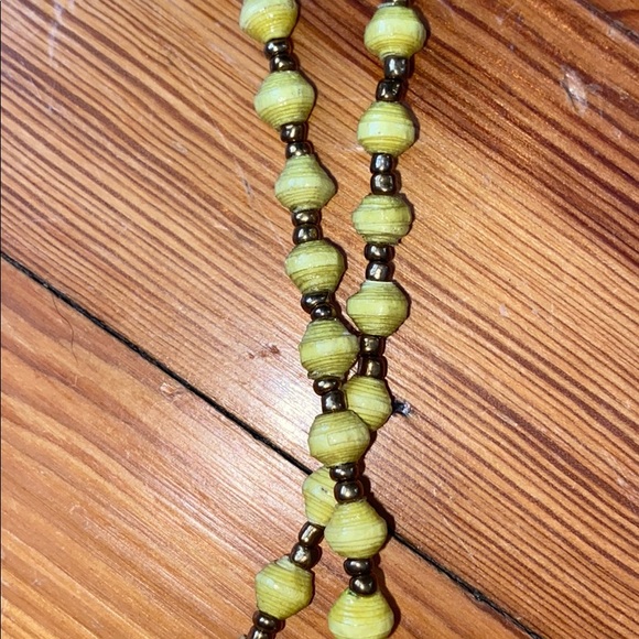 Necklace - Picture 2 of 3